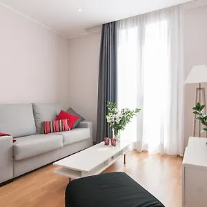 pelayo-deluxe-apartments.catalonia-hotels.com/